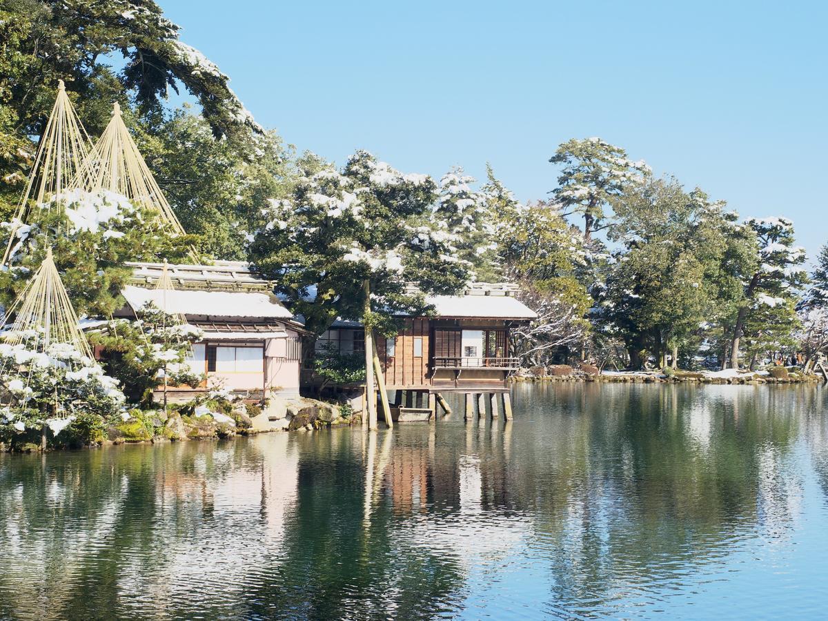 Hotel Wing International Premium Kanazawa Ekimae Bagian luar foto