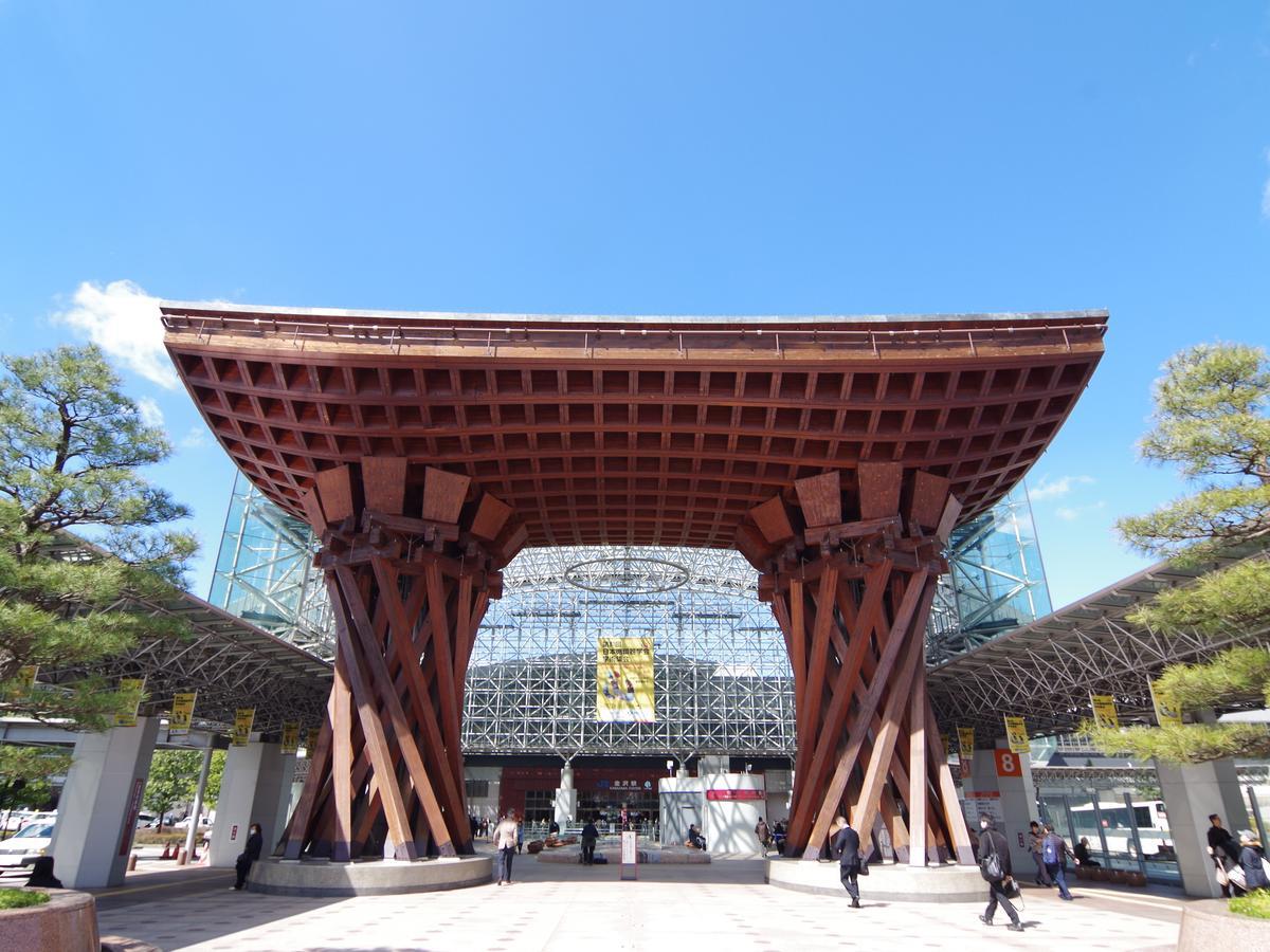 Hotel Wing International Premium Kanazawa Ekimae Bagian luar foto