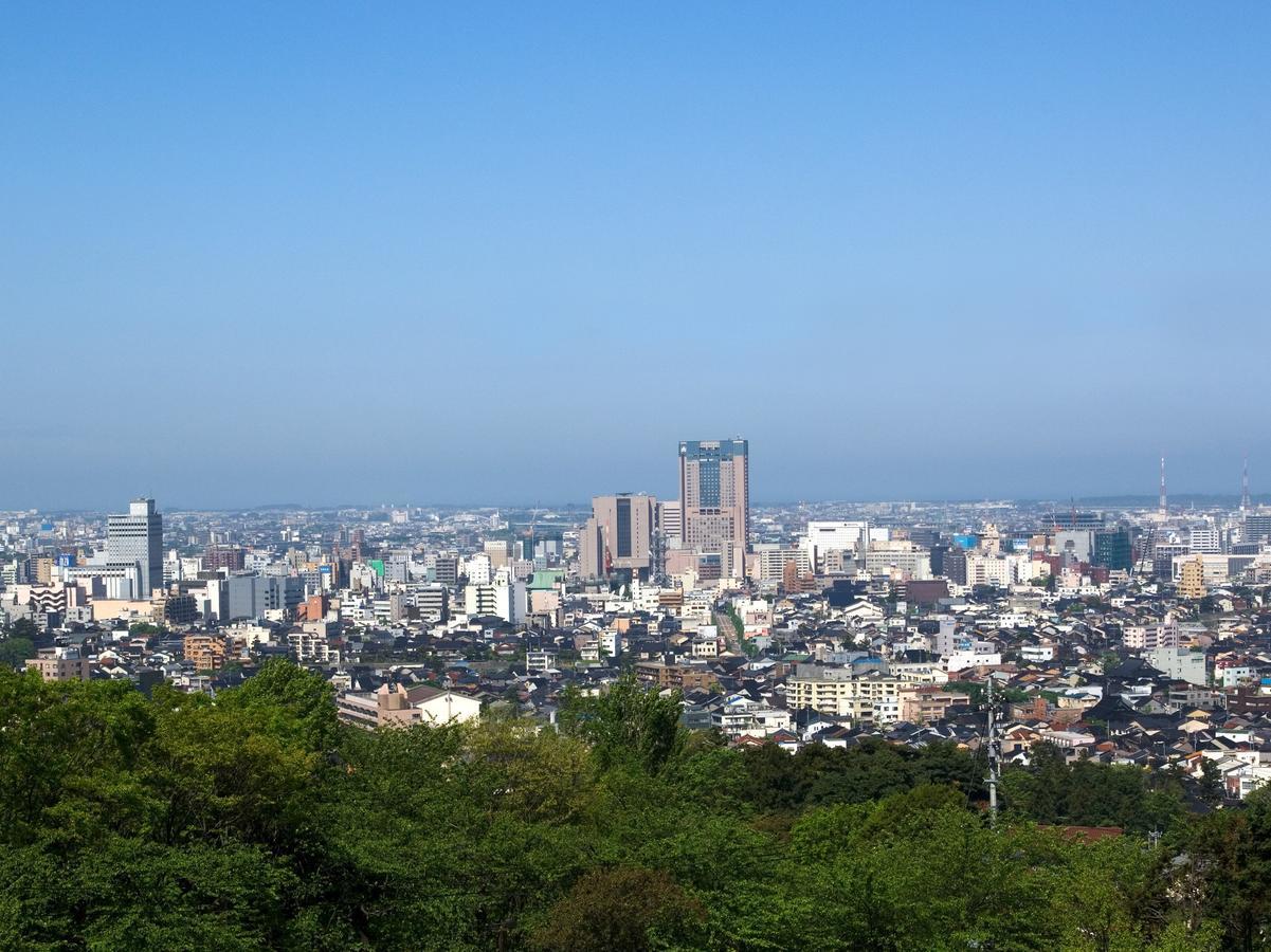 Hotel Wing International Premium Kanazawa Ekimae Bagian luar foto
