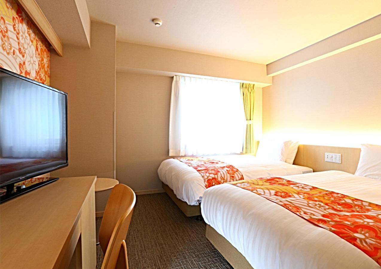 Hotel Wing International Premium Kanazawa Ekimae Bagian luar foto