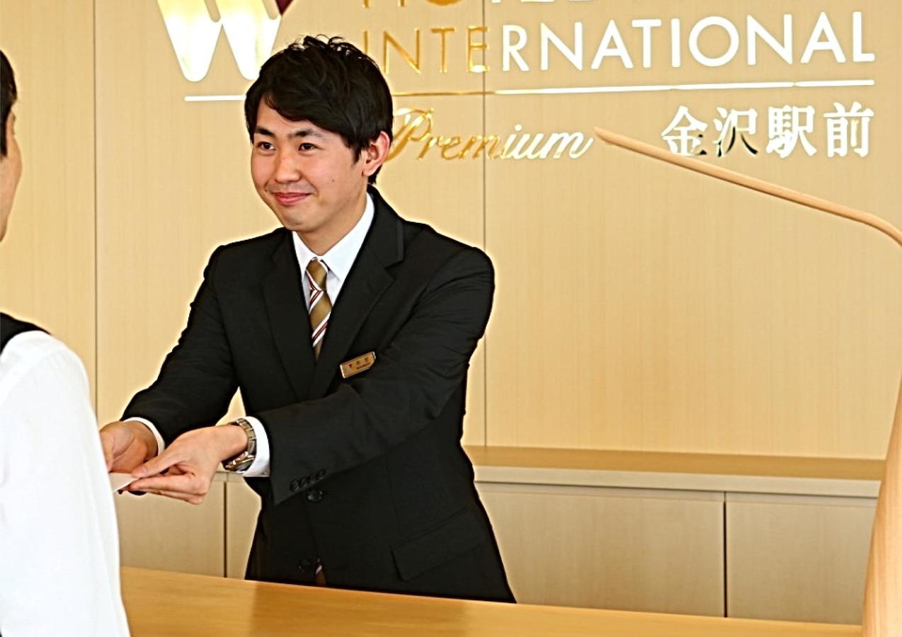 Hotel Wing International Premium Kanazawa Ekimae Bagian luar foto