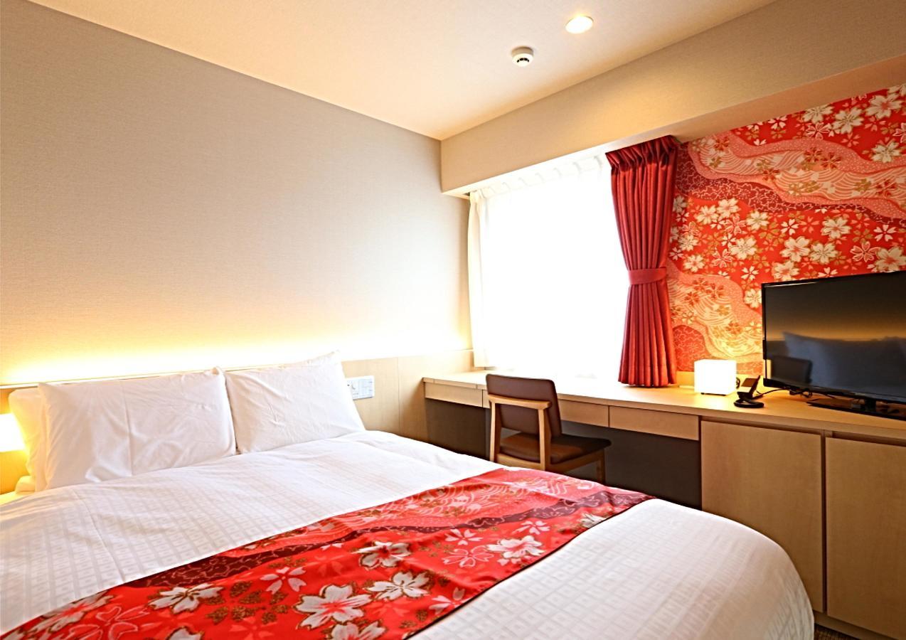 Hotel Wing International Premium Kanazawa Ekimae Bagian luar foto