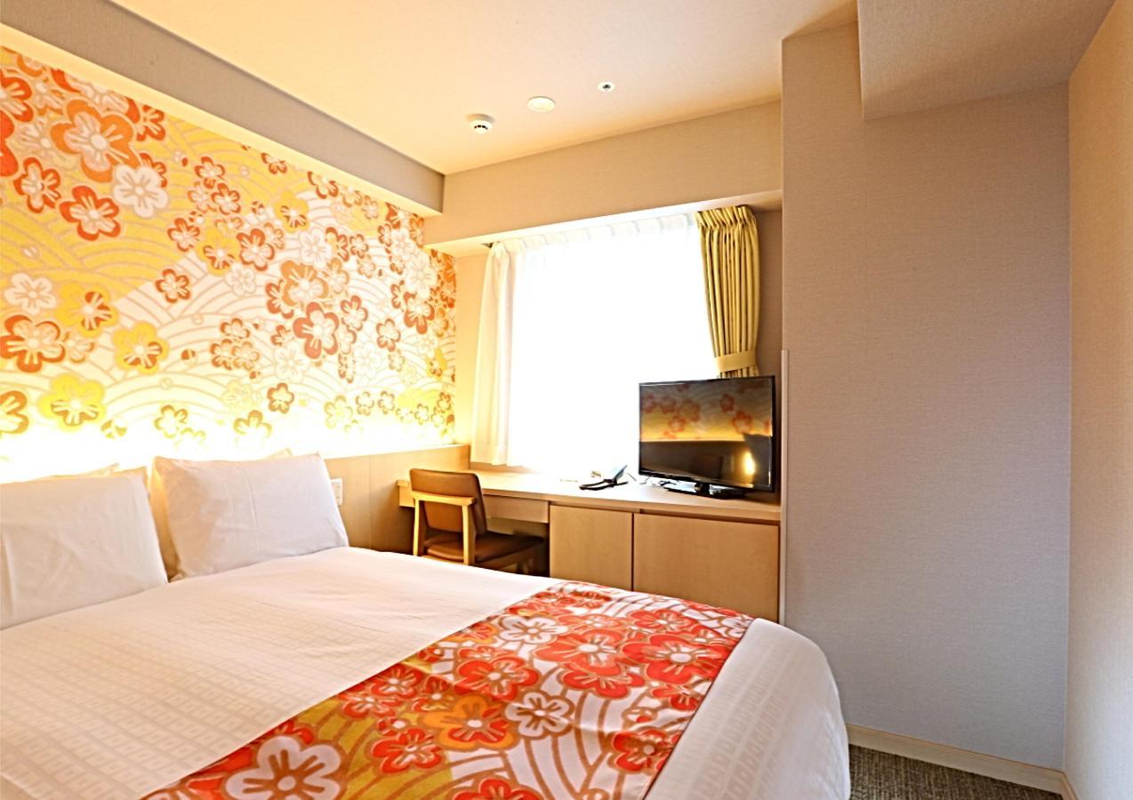 Hotel Wing International Premium Kanazawa Ekimae Bagian luar foto